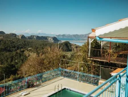 Villa Zum Verkauf In Gokbel, Dalyan, Muğla, Mit Vollem Blick Auf Den Strand Von Iztuzu Und Das Mittelmeer