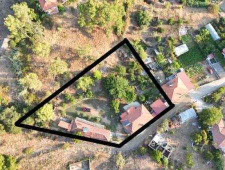 Muğla/ Ortaca /Tepearası Köyünde, 1580 M2 Arsa Üzerinde Yeni Restore Edilmiş 2 Ad. Köy Evi